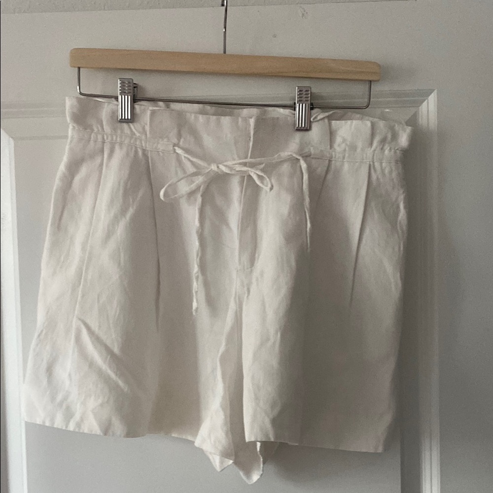 Zara White High Waist Shorts
